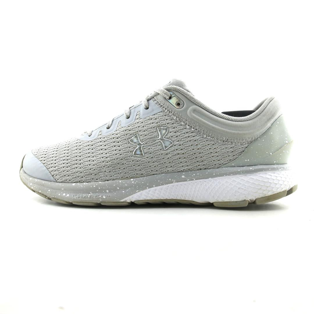 UNDER ARMOUR CHARGED ESCAPE 3