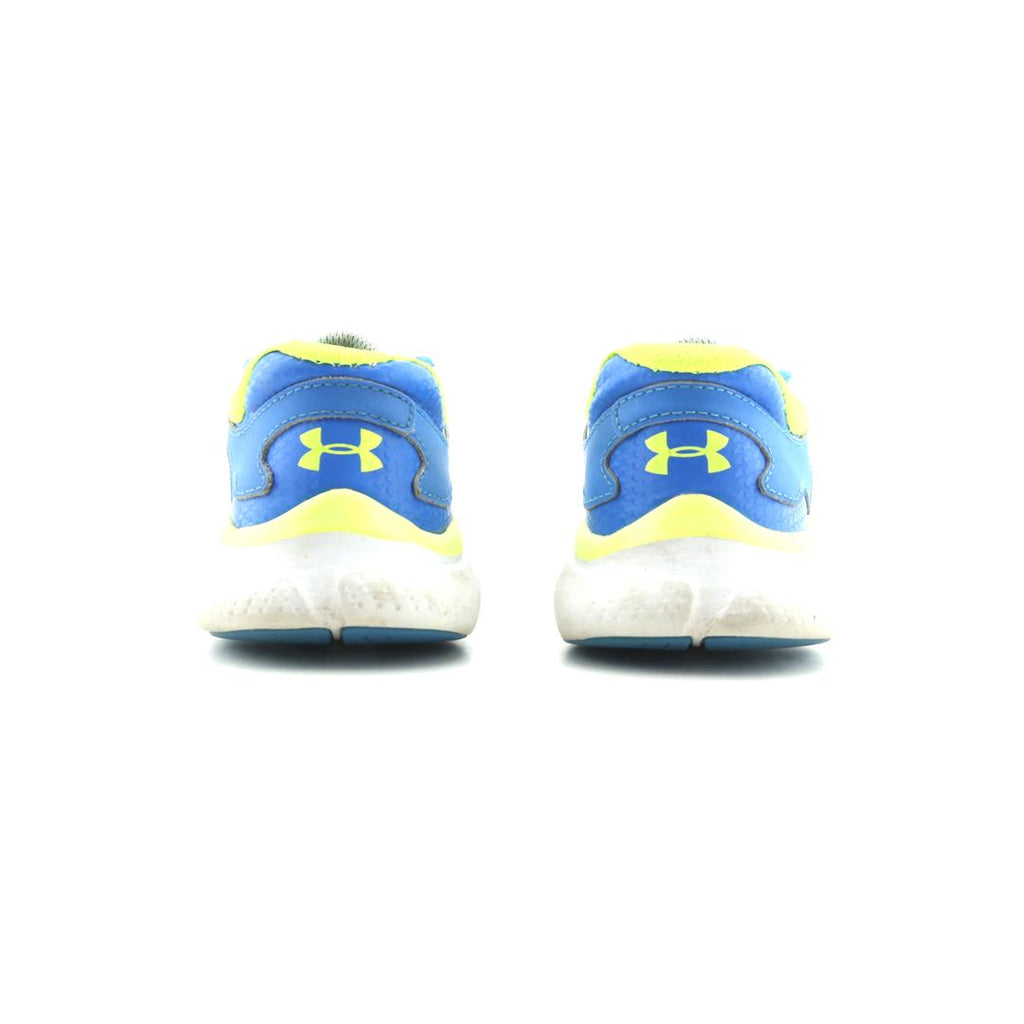 UNDER ARMOUR ASSERT 5
