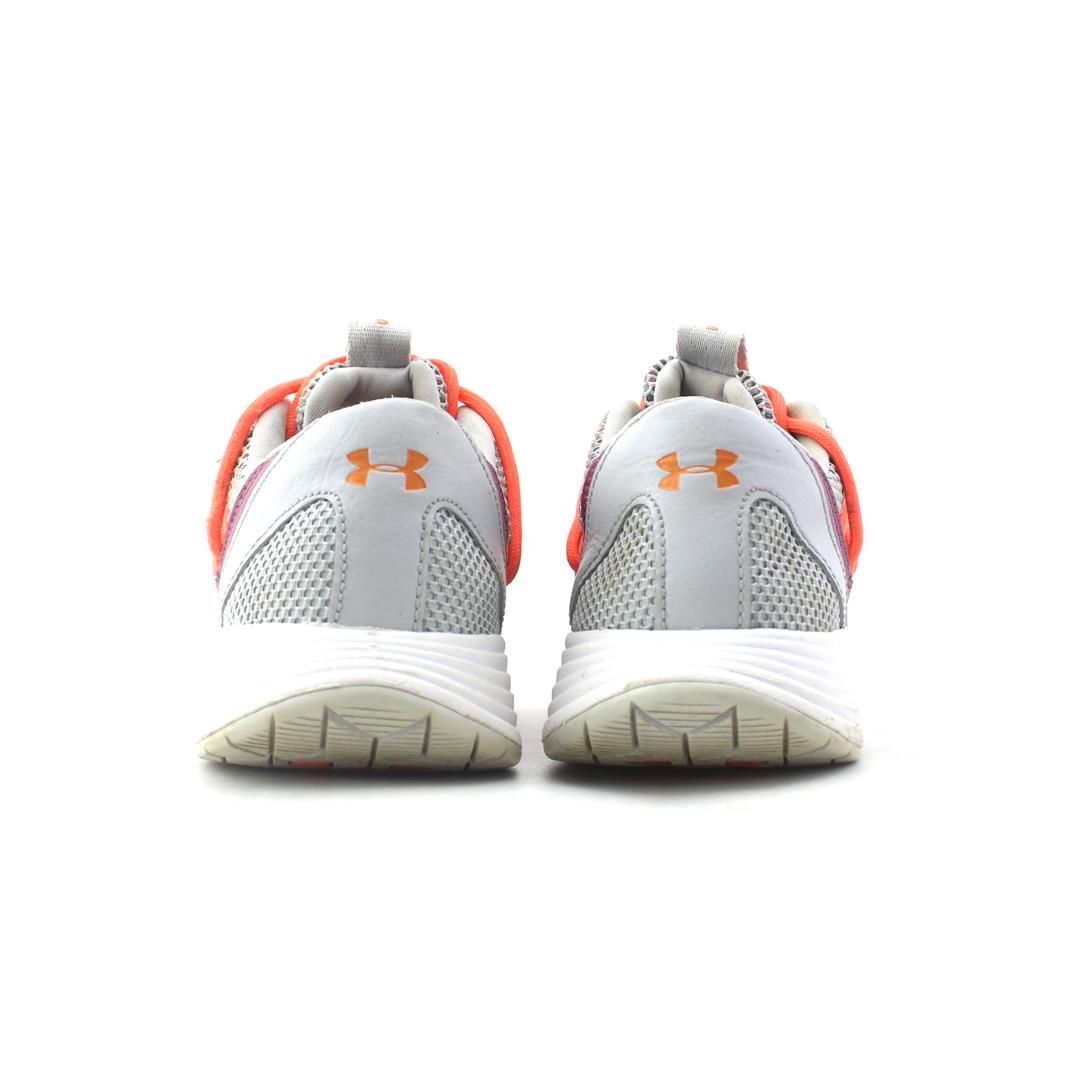 UNDER ARMOUR BREATHE LACE