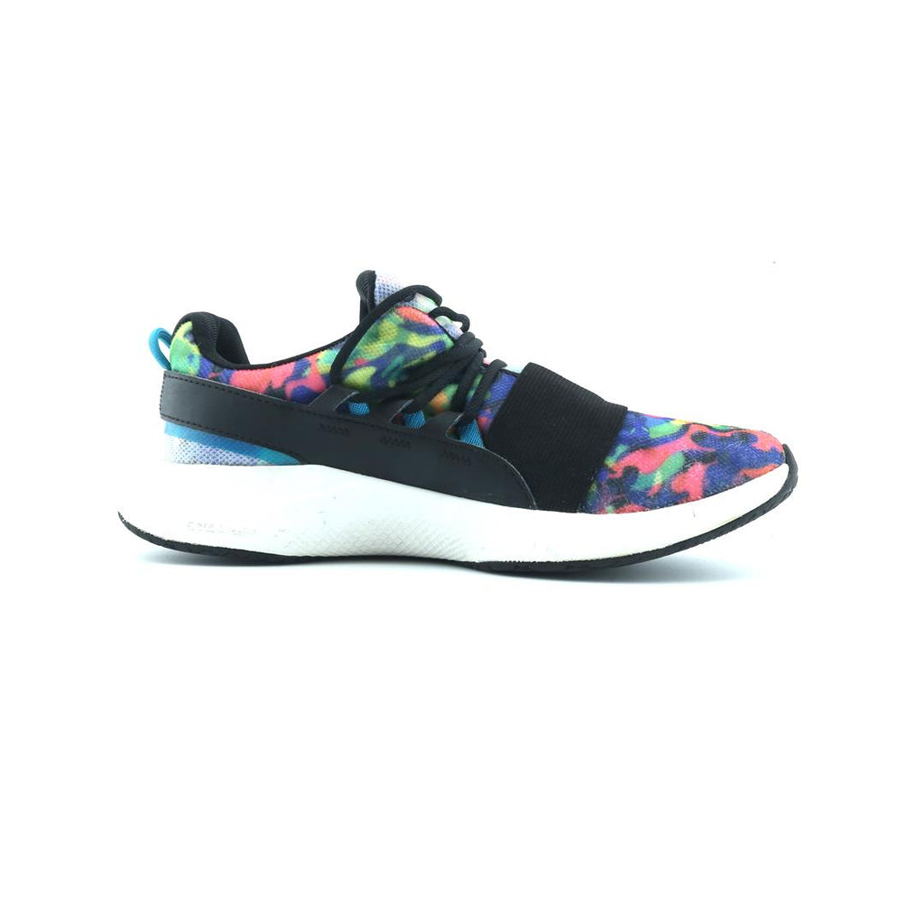UNDER ARMOUR CHARGED BREATHE