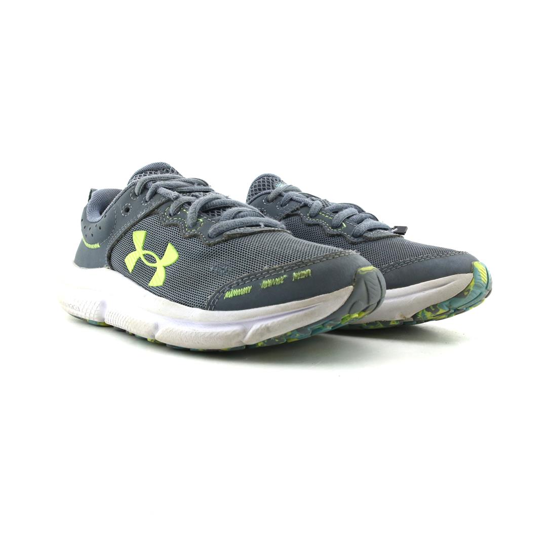 UNDER ARMOUR CHARGED ASSERT 10