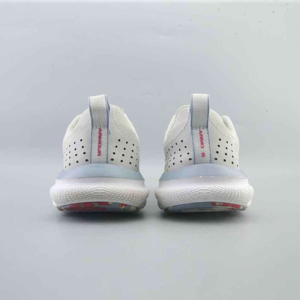 UNDER ARMOUR CHARGED ASSERT 8
