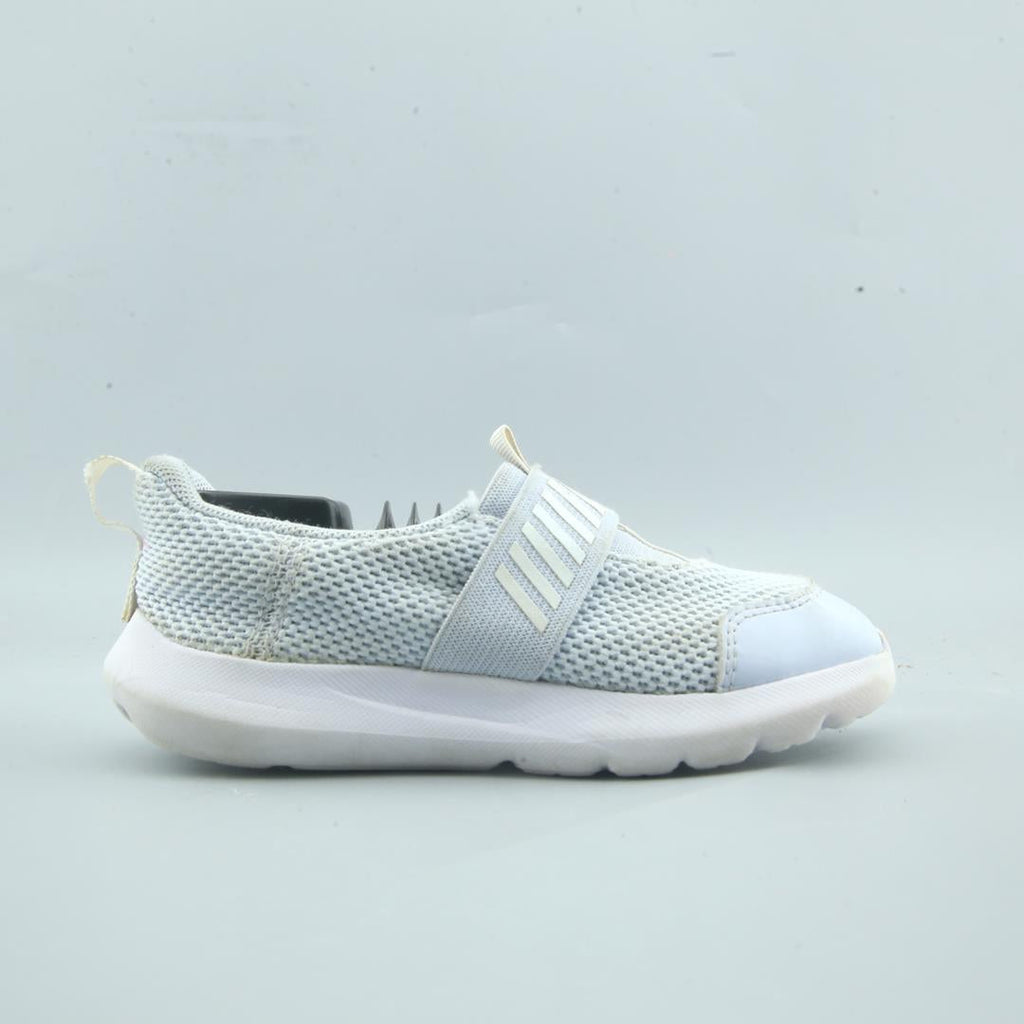 UNDER ARMOUR SURGE 3