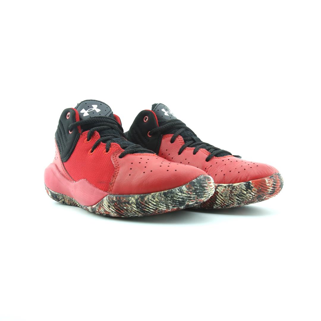 UNDER ARMOUR JET 21