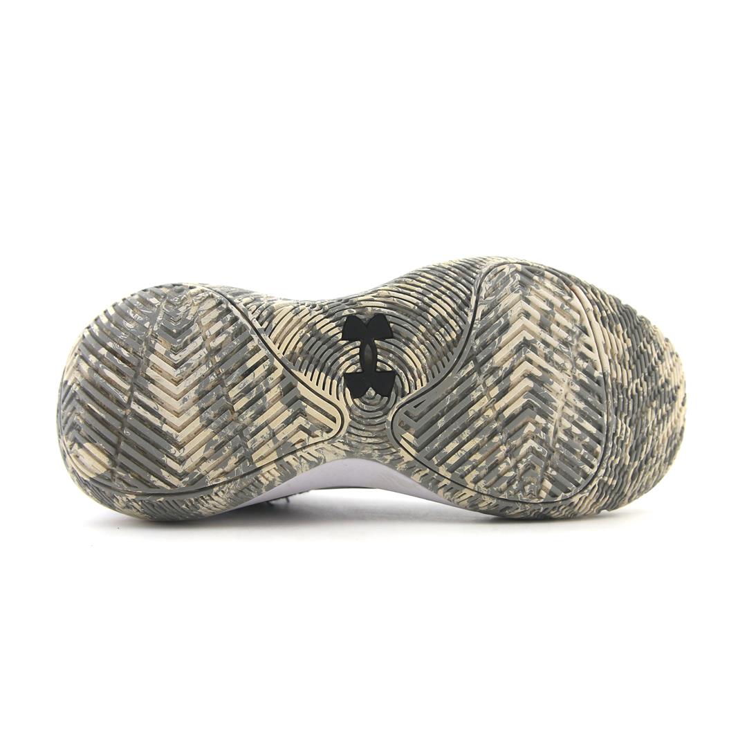 UNDER ARMOUR JET 21