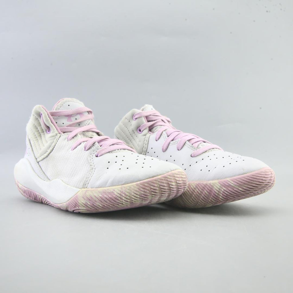 UNDER ARMOUR  JET 21
