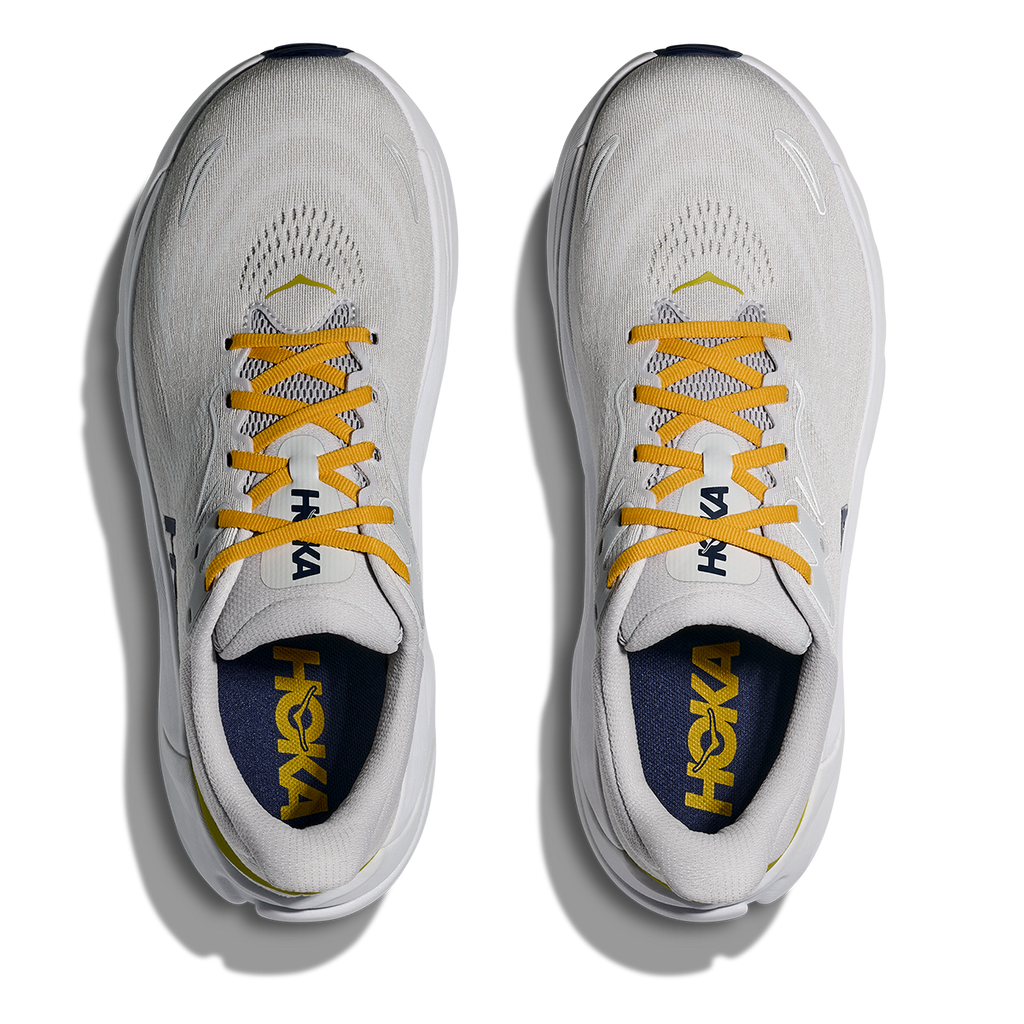 Hoka Arahi 8