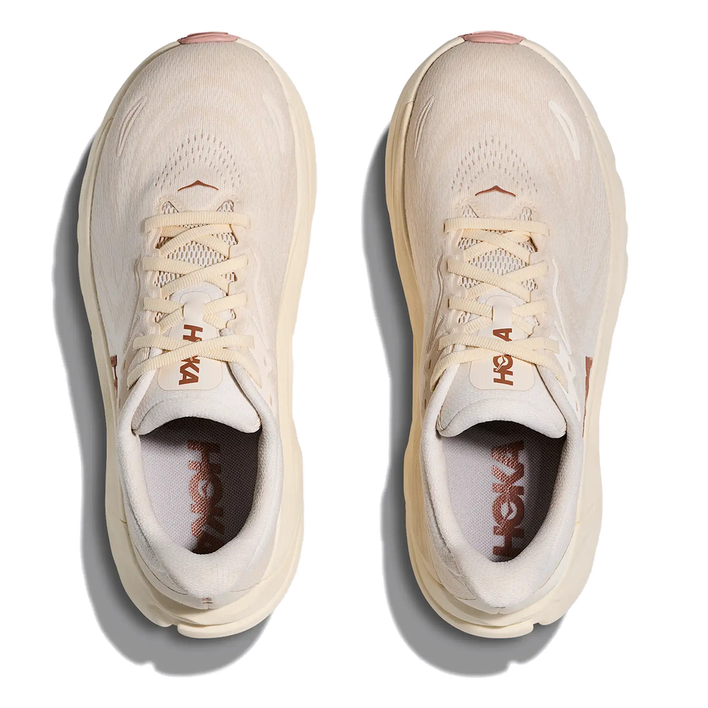 Hoka Arahi 8