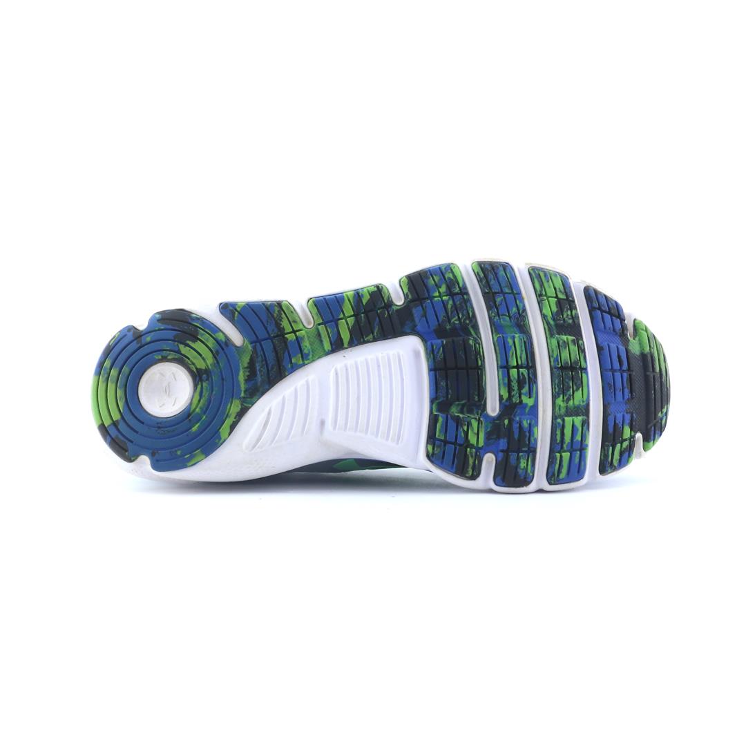 UNDER ARMOUR ASSERT 9