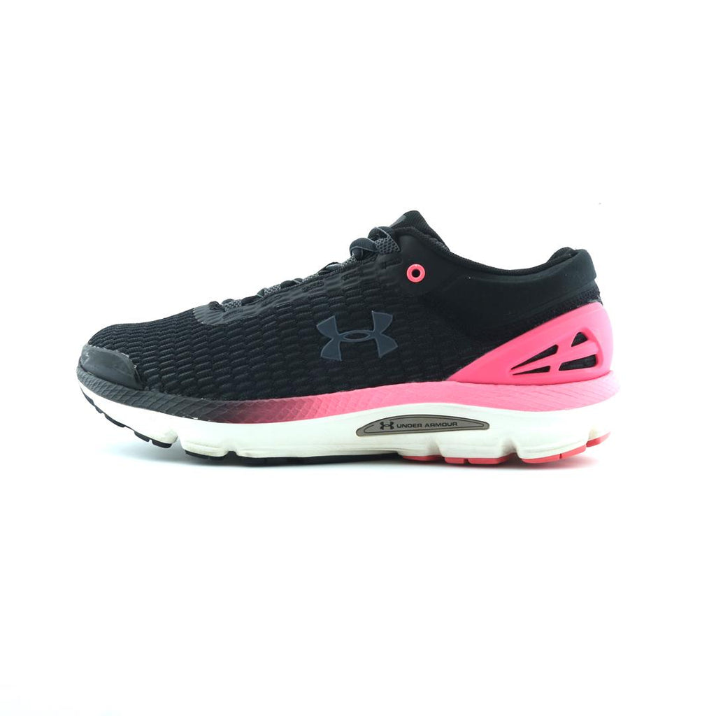 UNDER ARMOUR CHARGED INTAKE 3