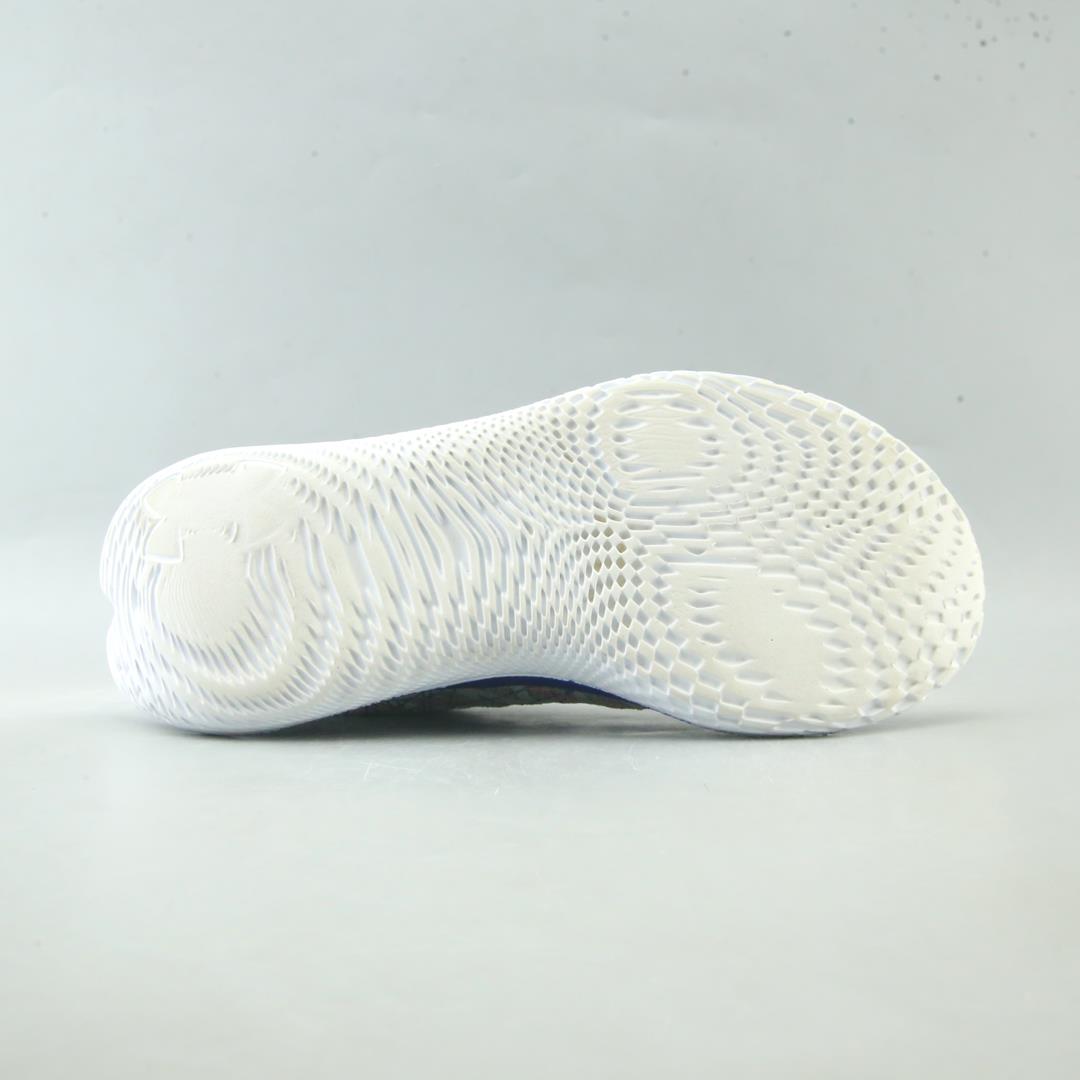 UNDER ARMOUR FLOW VELOCITI WIND