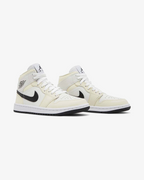 NIKE AIR JORDAN1 MID COCONUT MILK WMNS