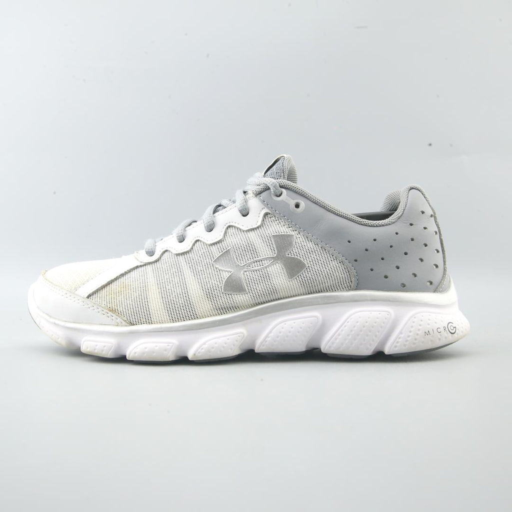 UNDER ARMOUR CHARGED ASSERT 6