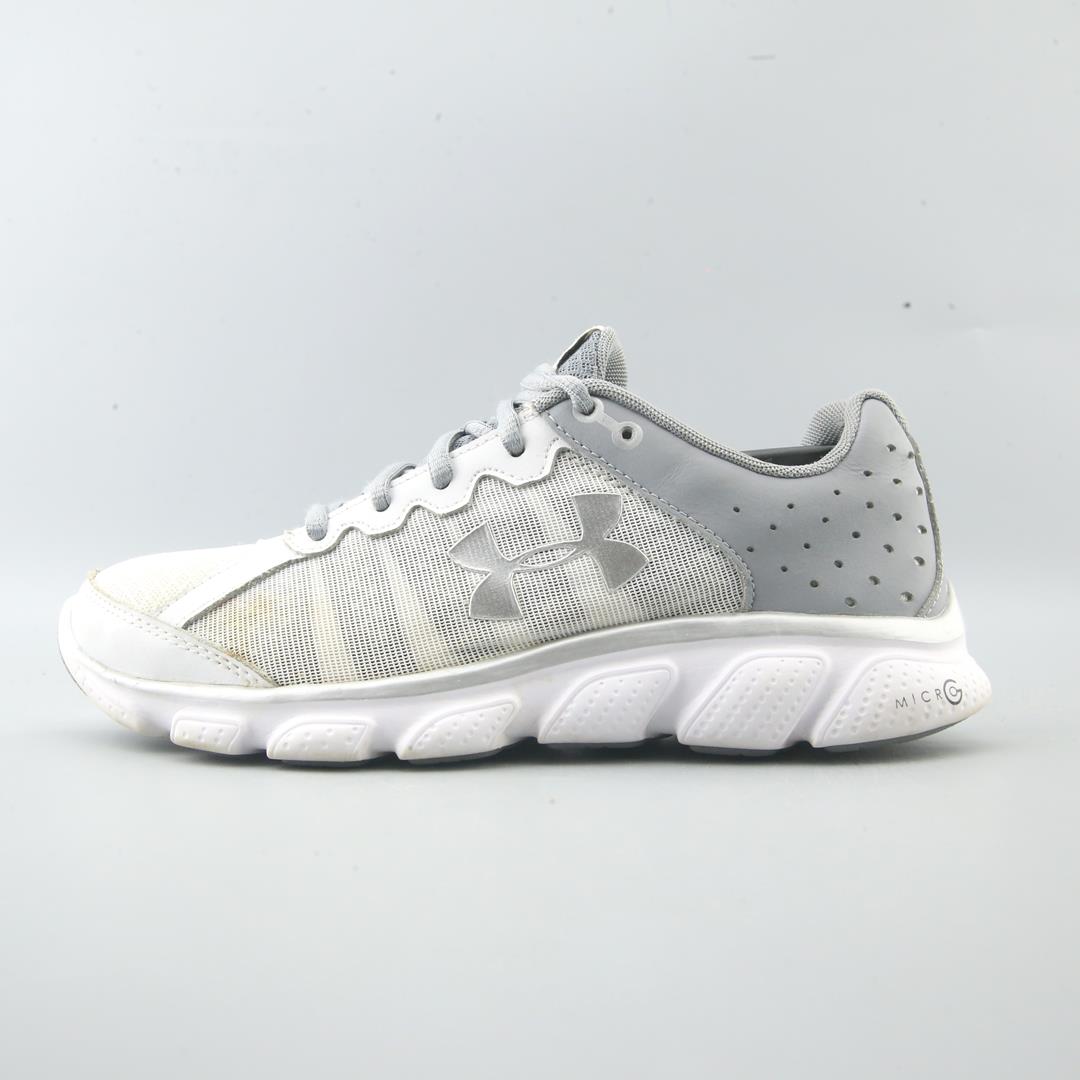 UNDER ARMOUR CHARGED ASSERT 6