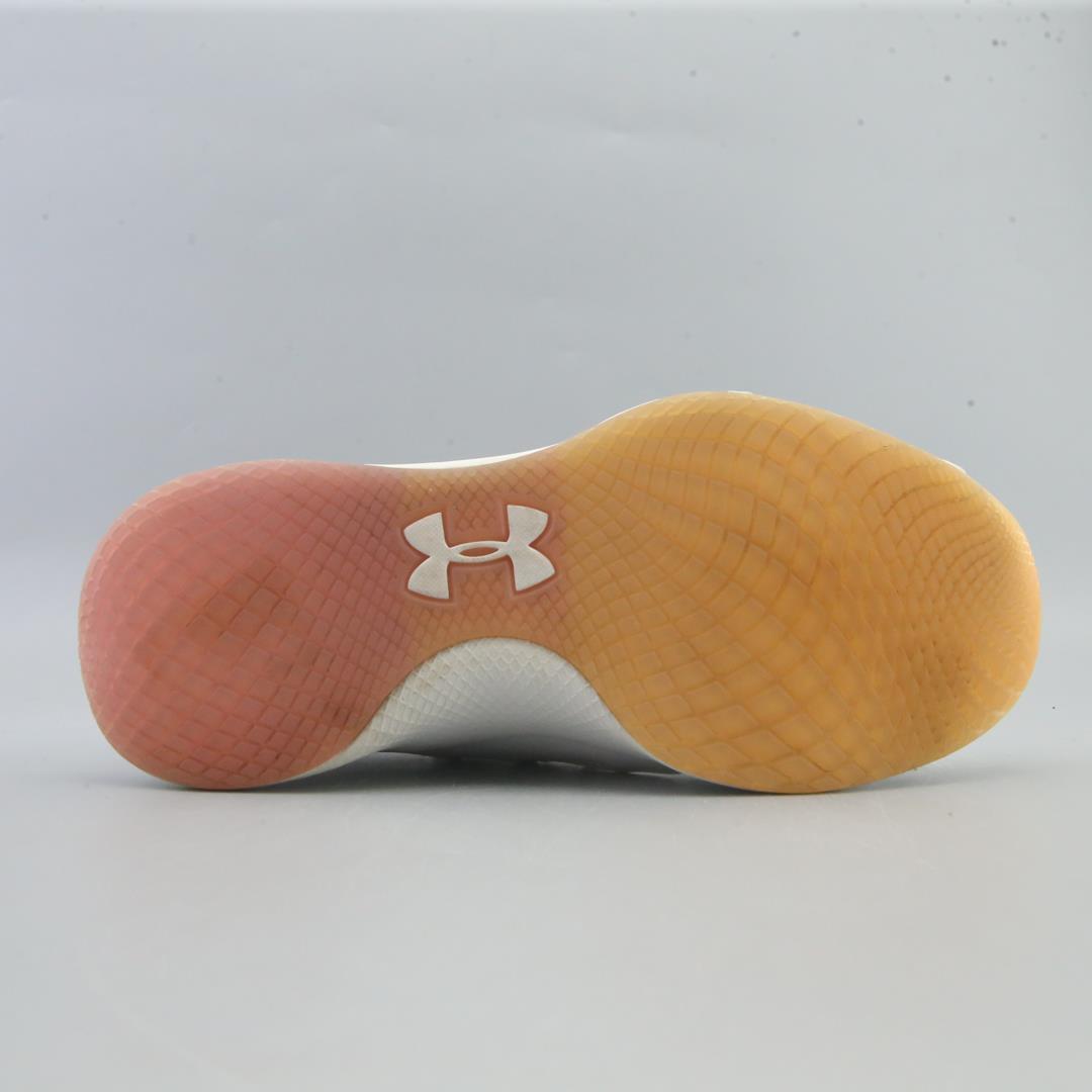 UNDER ARMOUR CHARGED BREATHE