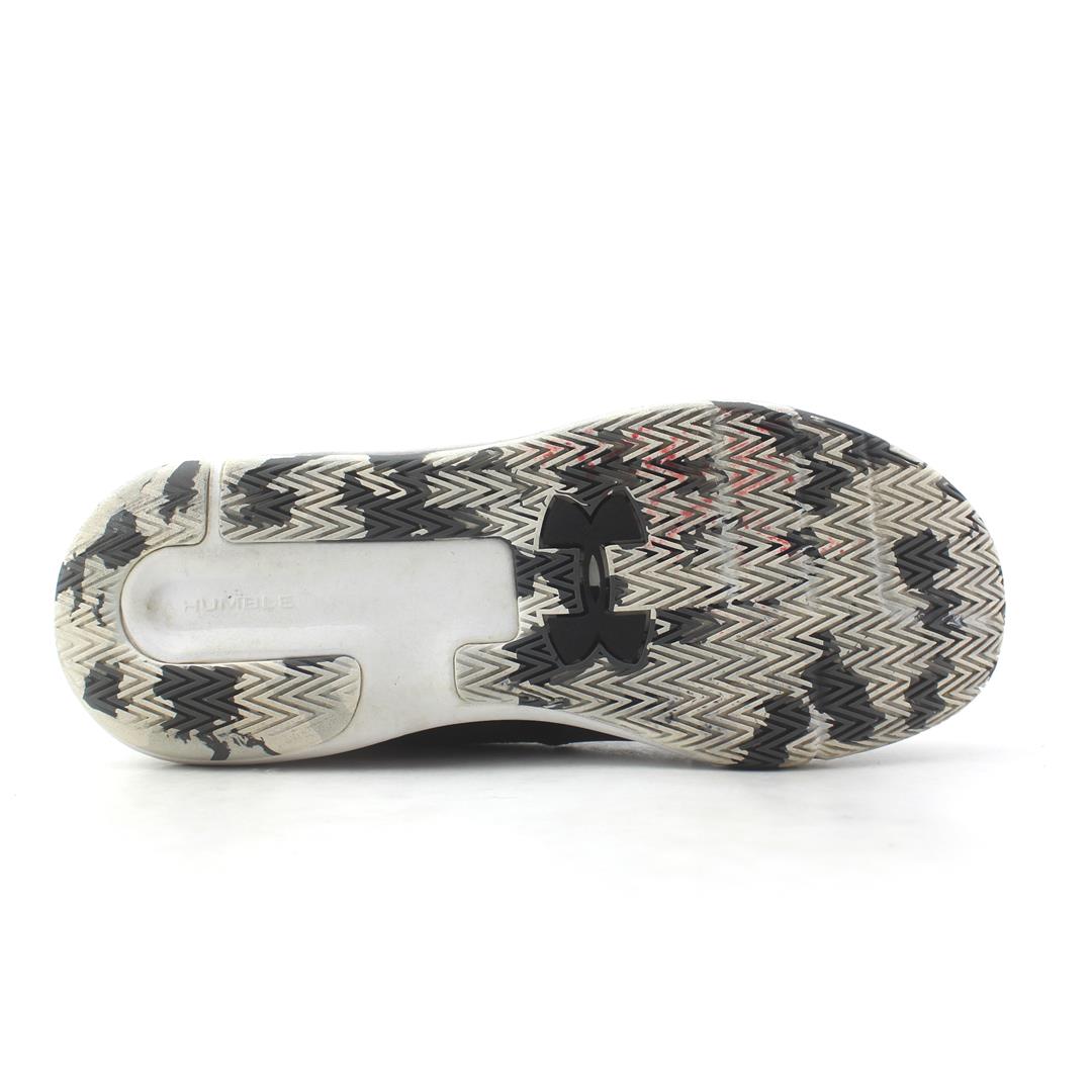 UNDER ARMOUR  LOCKDOWN 5