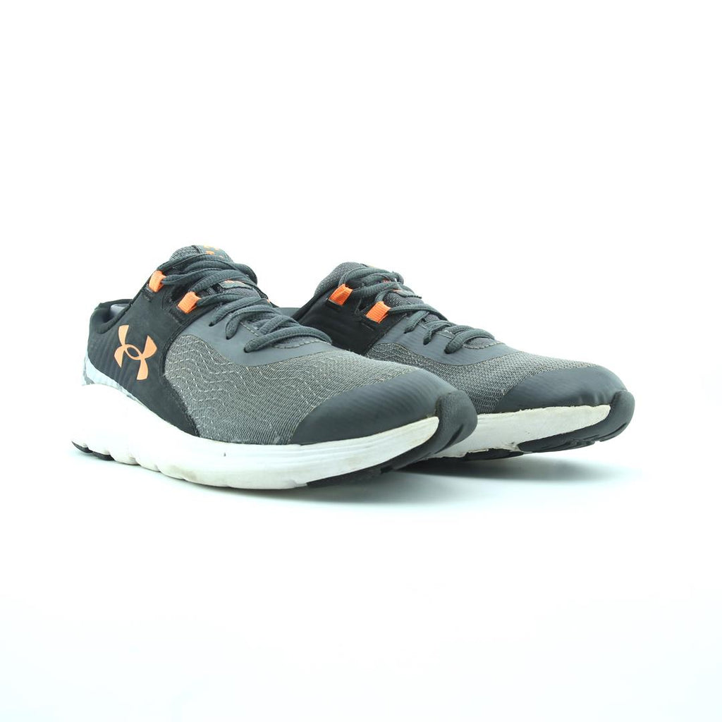 UNDER ARMOUR BGS OUTHUSTLE PRINT