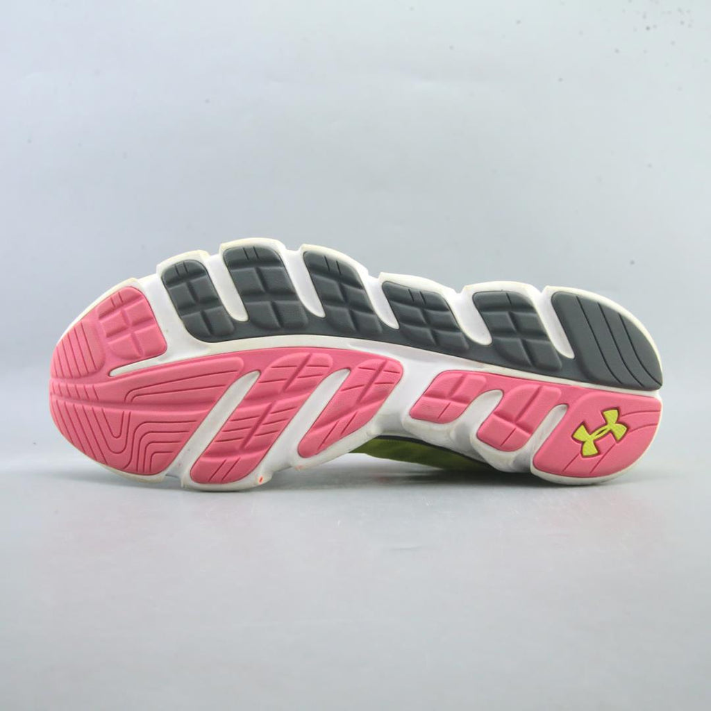 UNDER ARMOUR  MICRO G SKULPT
