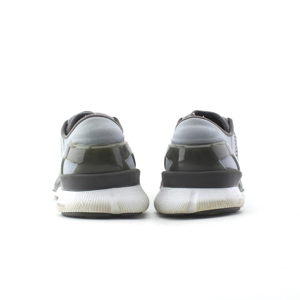 UNDER ARMOUR SPEEDFORM APOLLO 2