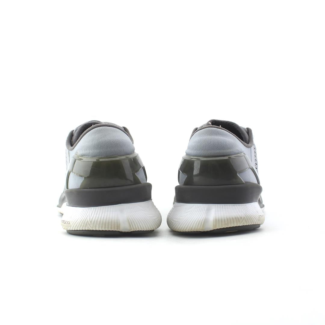 UNDER ARMOUR SPEEDFORM APOLLO 2
