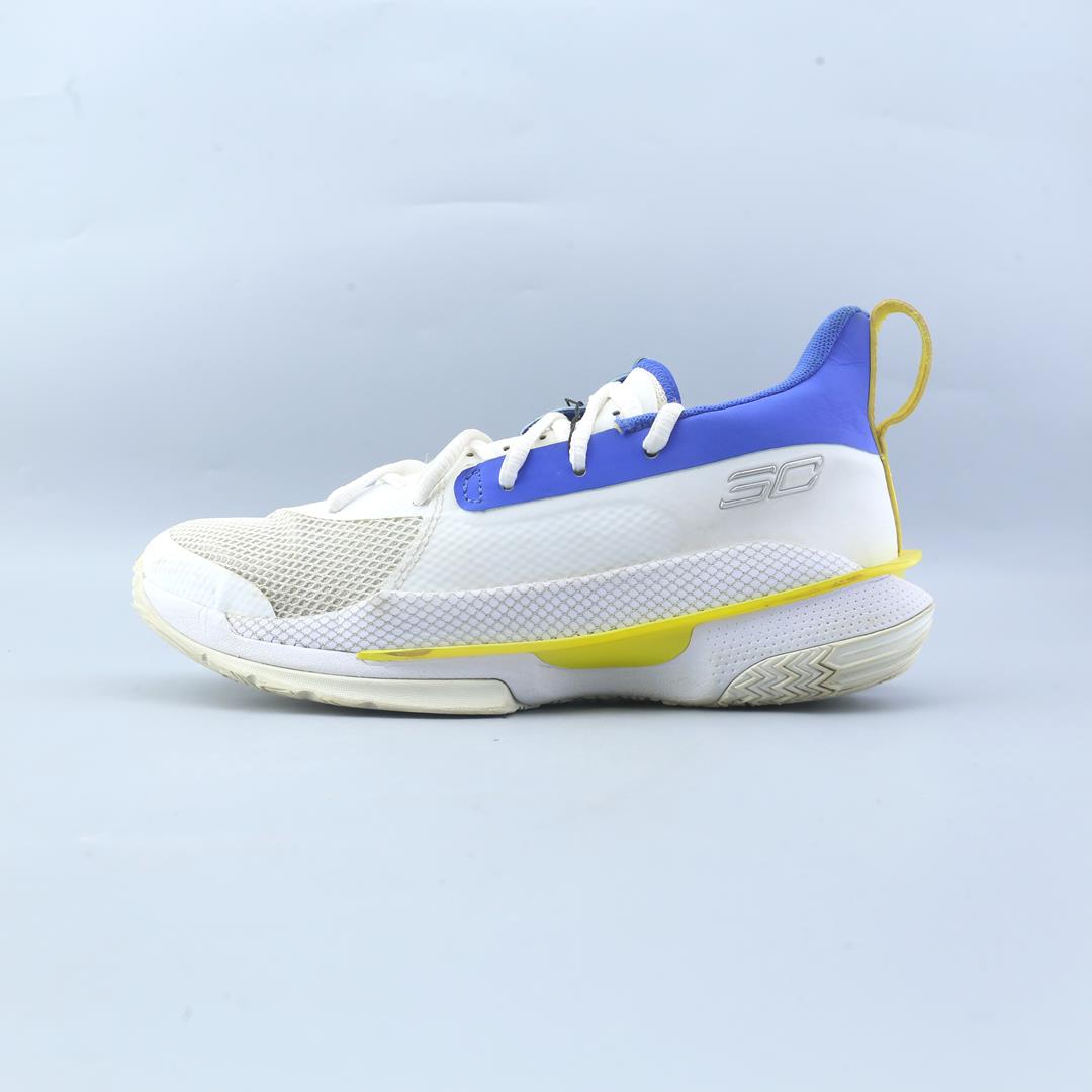UNDER ARMOUR  CURRY 7