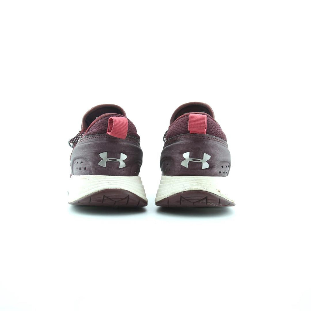 UNDER ARMOUR BREATHE TARINER
