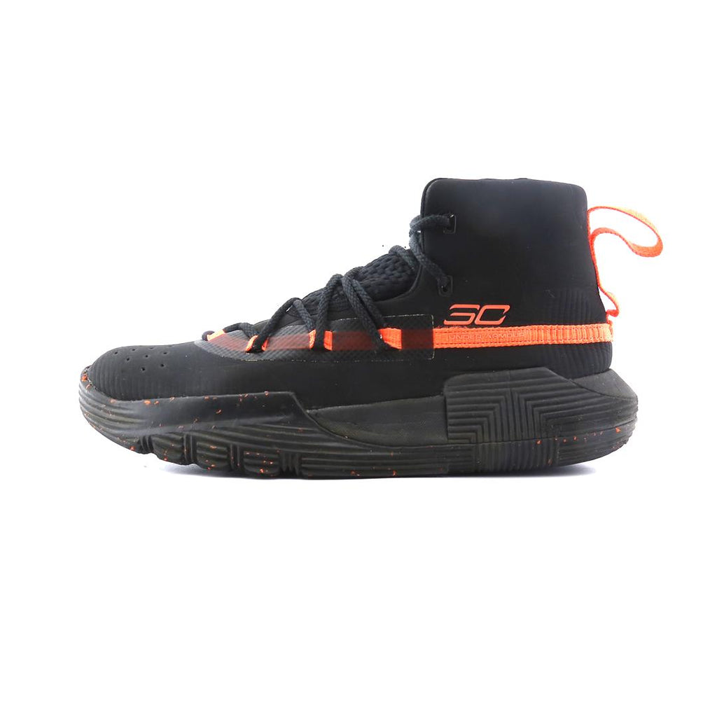 UNDER ARMOUR CURRY  3ZER0 2