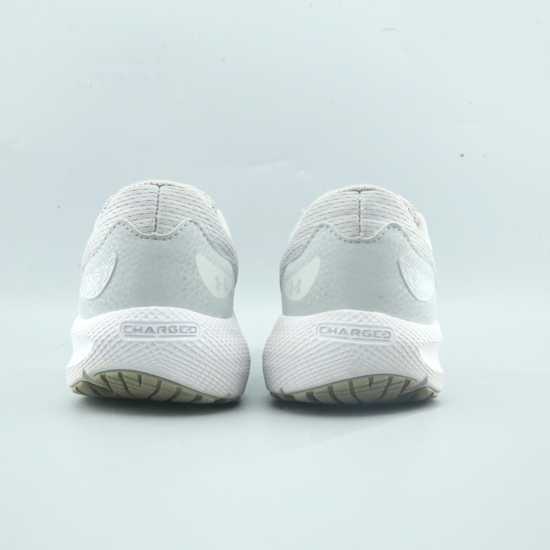 UNDER ARMOUR  CHARGED PURSUIT 2