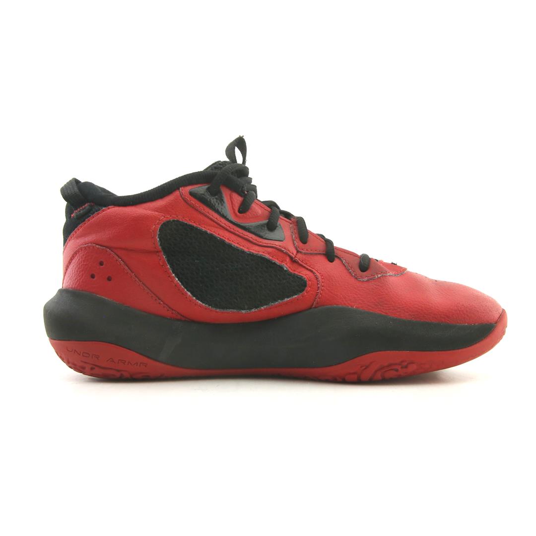 UNDER ARMOUR LOCKDOWN 6
