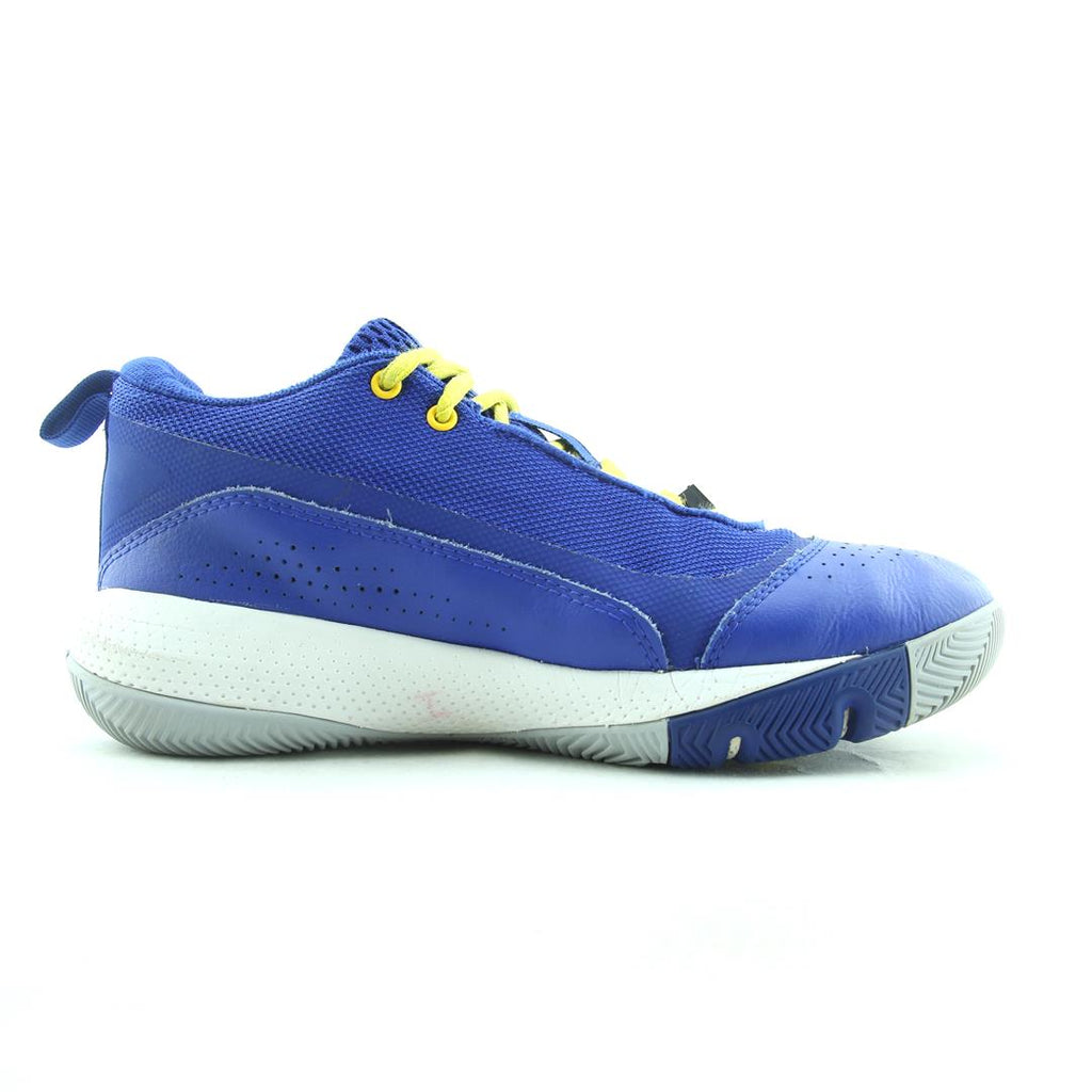 UNDER ARMOUR   CURRY SC 3ZERO 4