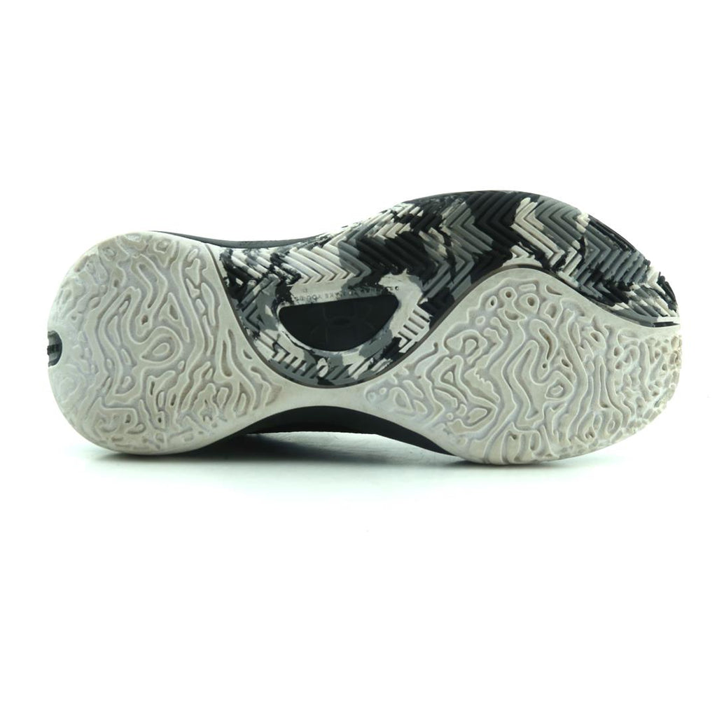 UNDER ARMOUR LOCKDOWN 6