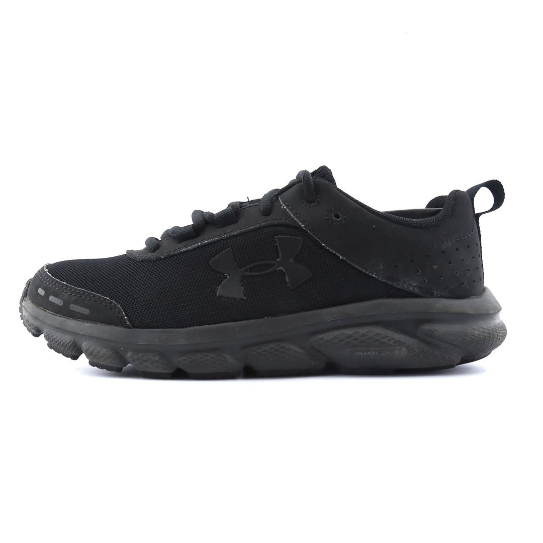UNDER ARMOUR CHARGED ASSERT 8