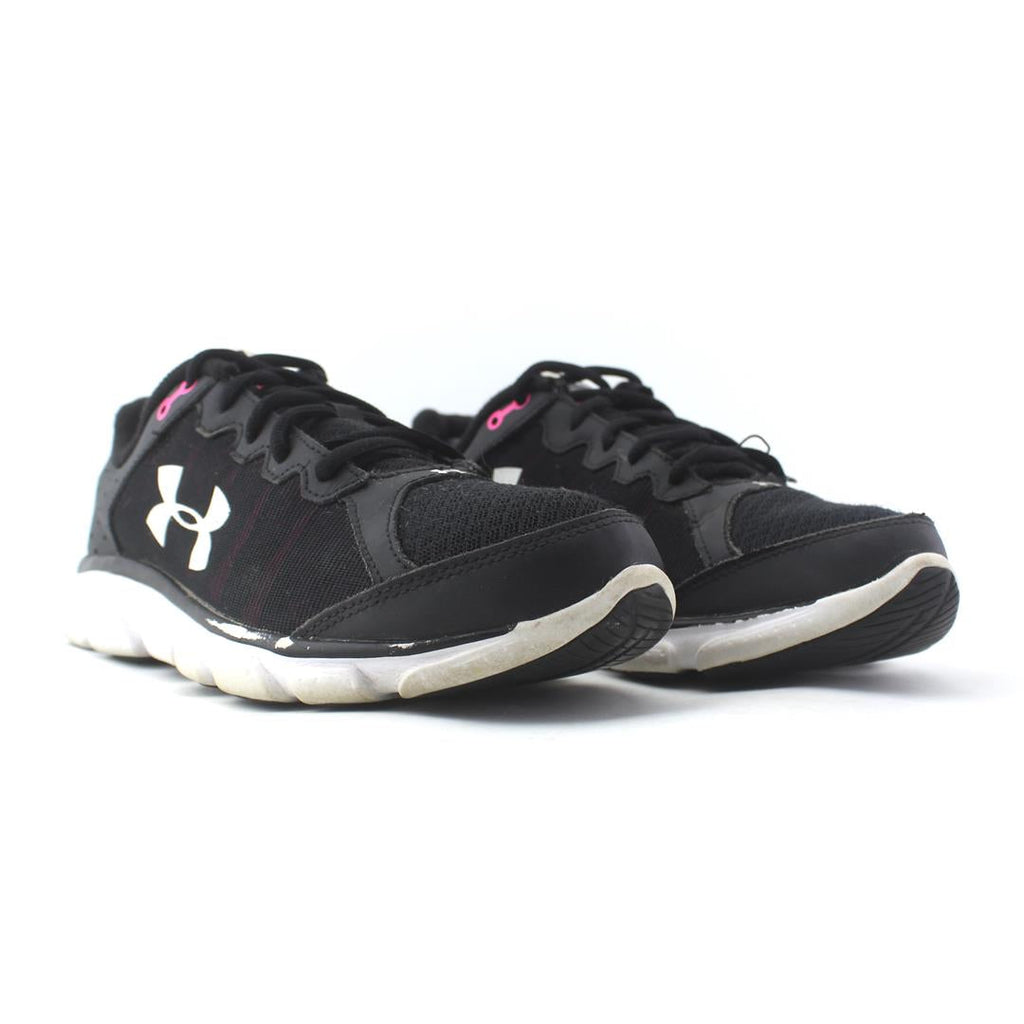 UNDER ARMOUR ASSERT 7