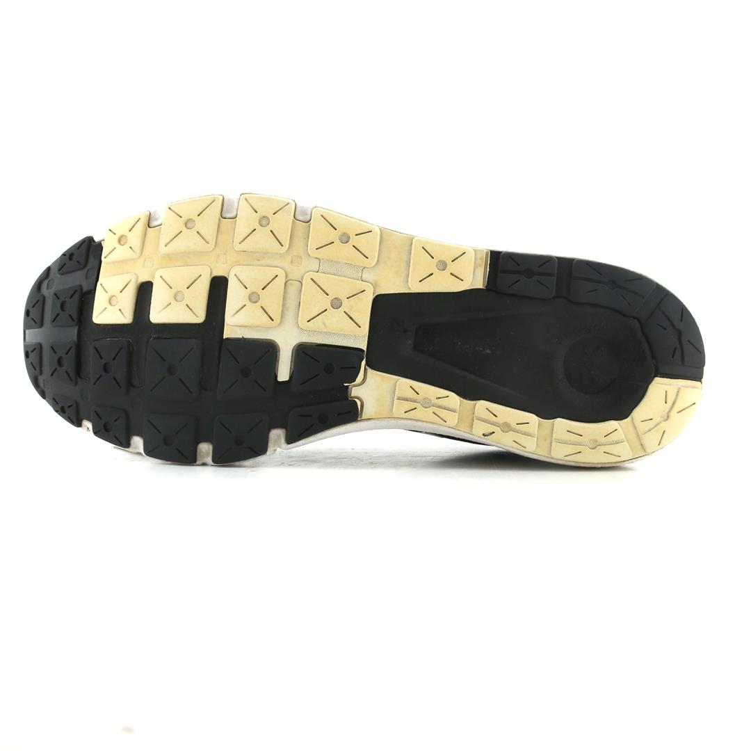UNDER ARMOUR CHARGED ROGUE