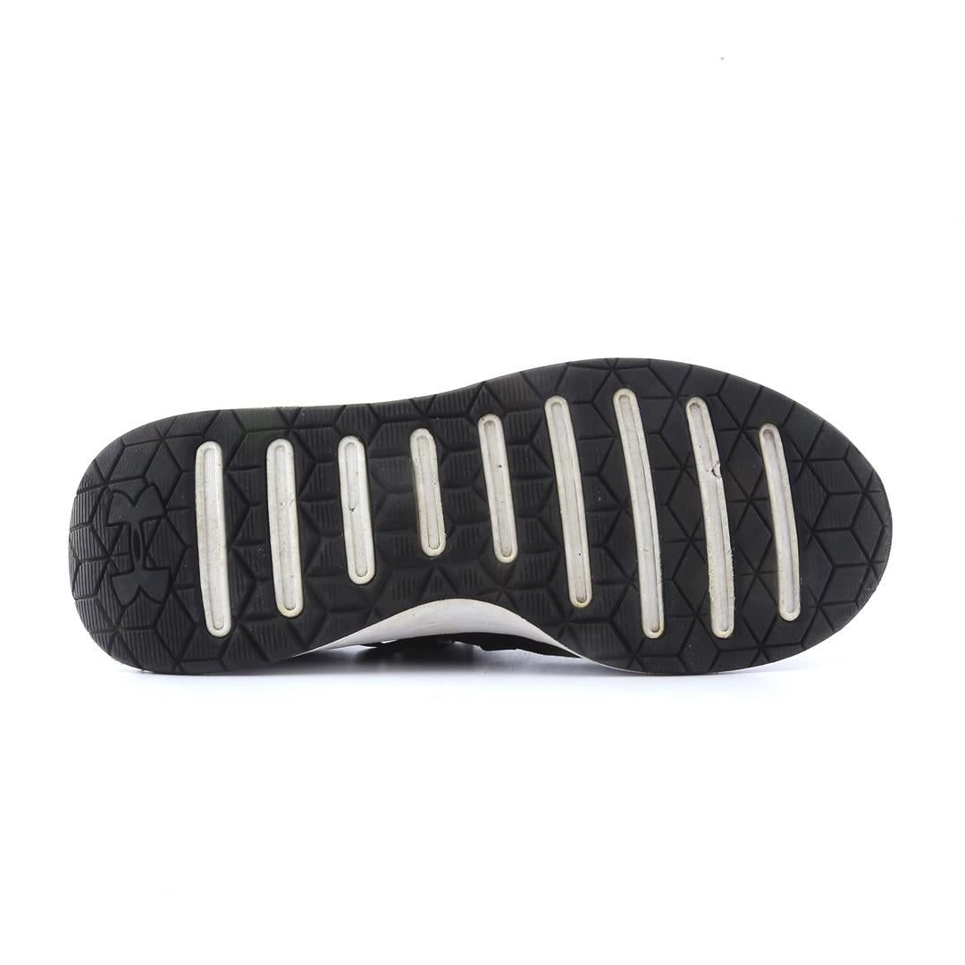 UNDER ARMOUR BREATHE TRAINER