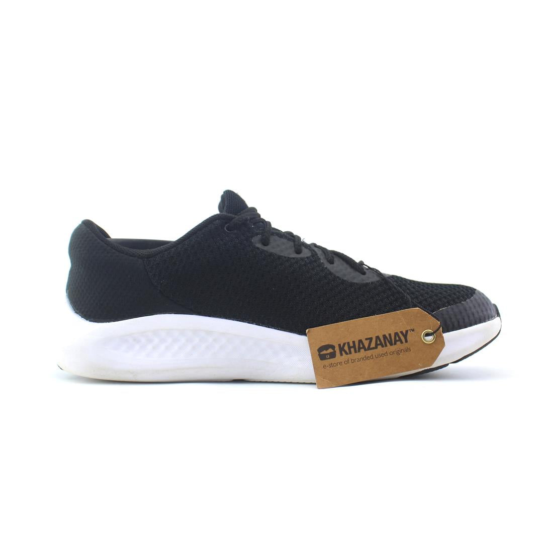 UNDER ARMOUR CHARGED PURSUIT 3