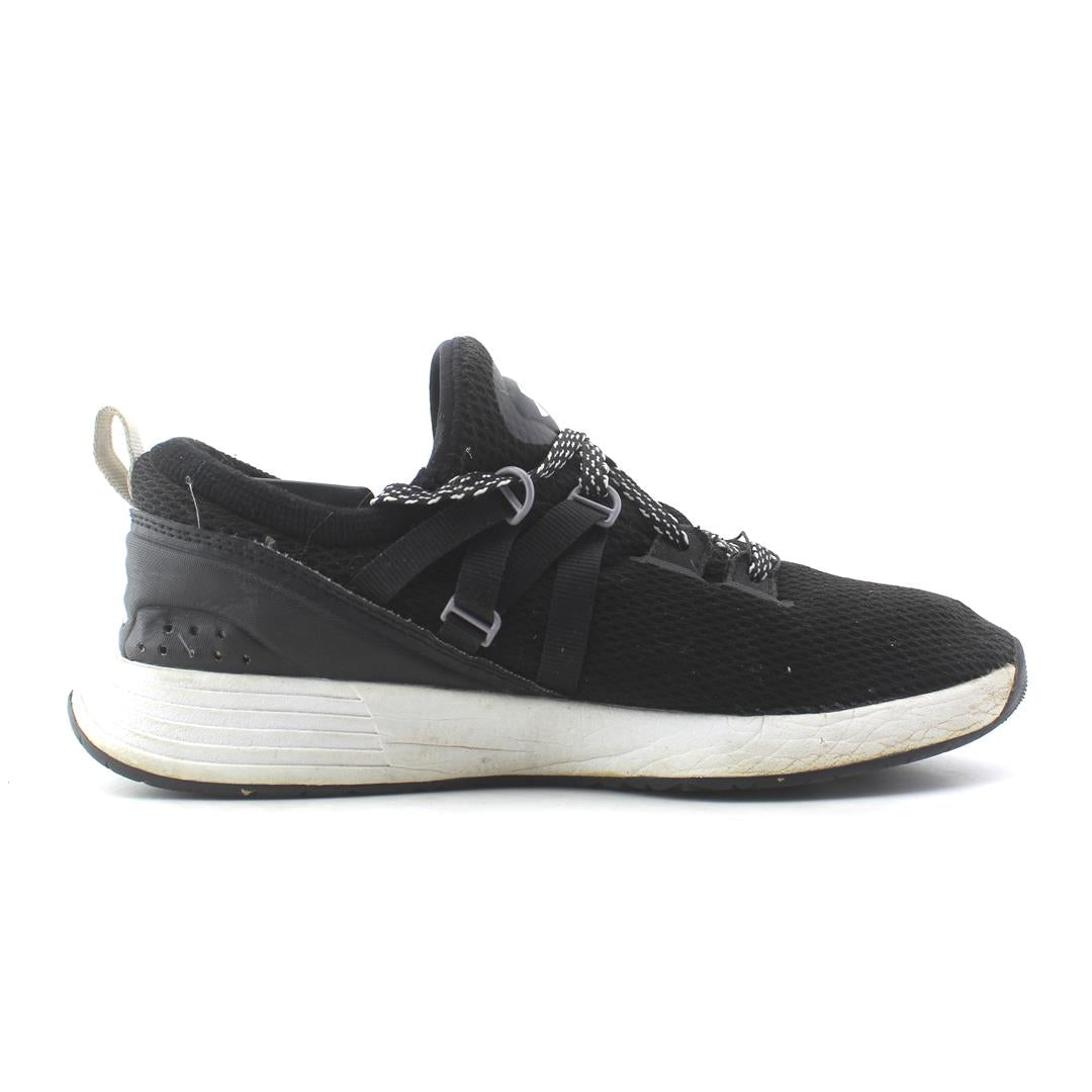 UNDER ARMOUR  BREATHE TRAINER