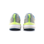 UNDER ARMOUR ASSERT 9