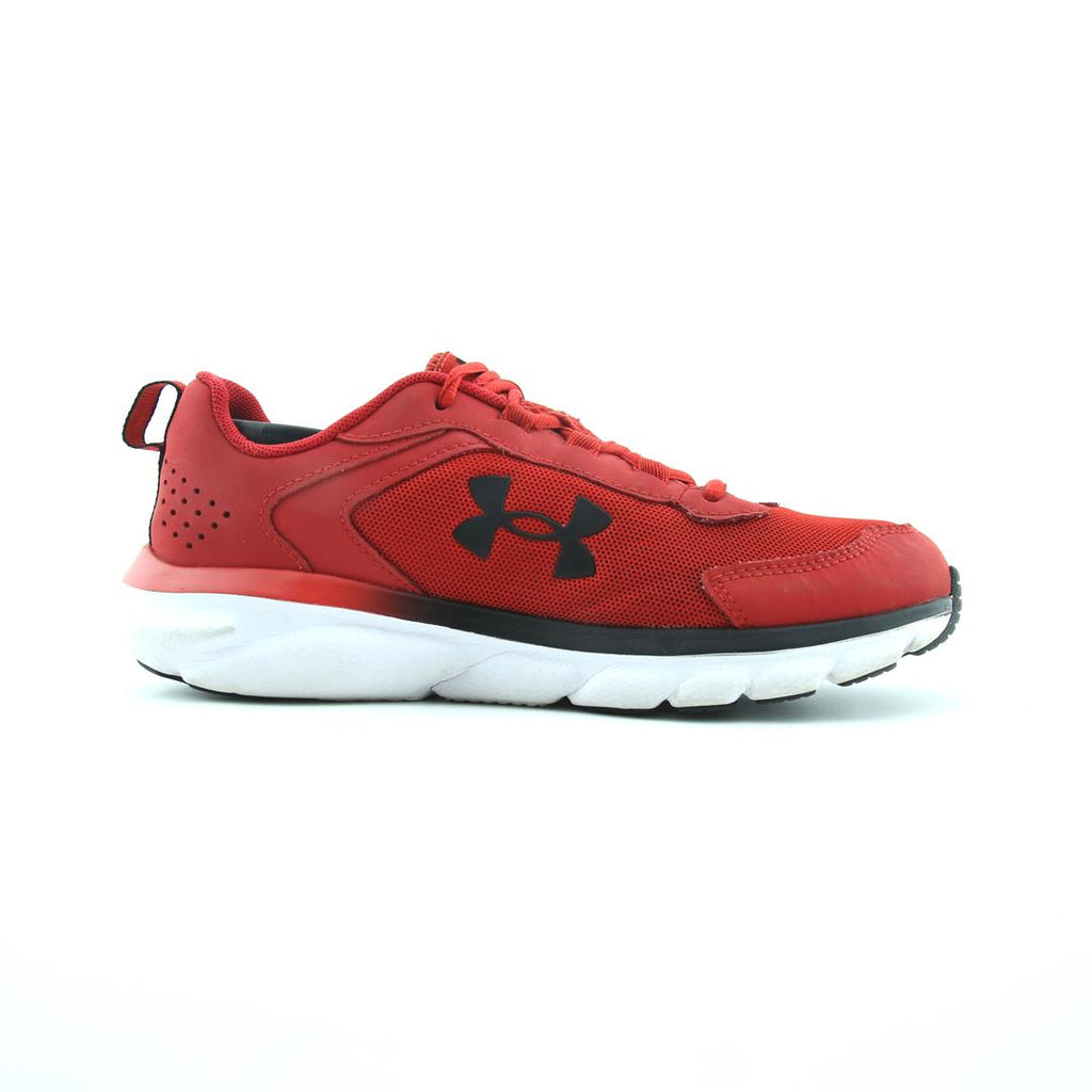 UNDER ARMOUR CHARGED ASSERT 8