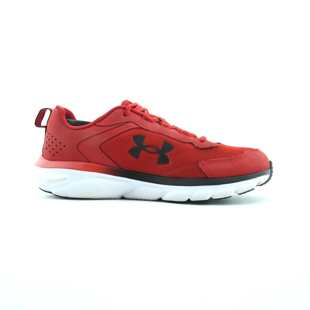 UNDER ARMOUR CHARGED ASSERT 8