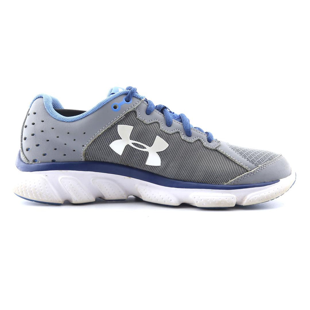UNDER ARMOUR ASSERT 9