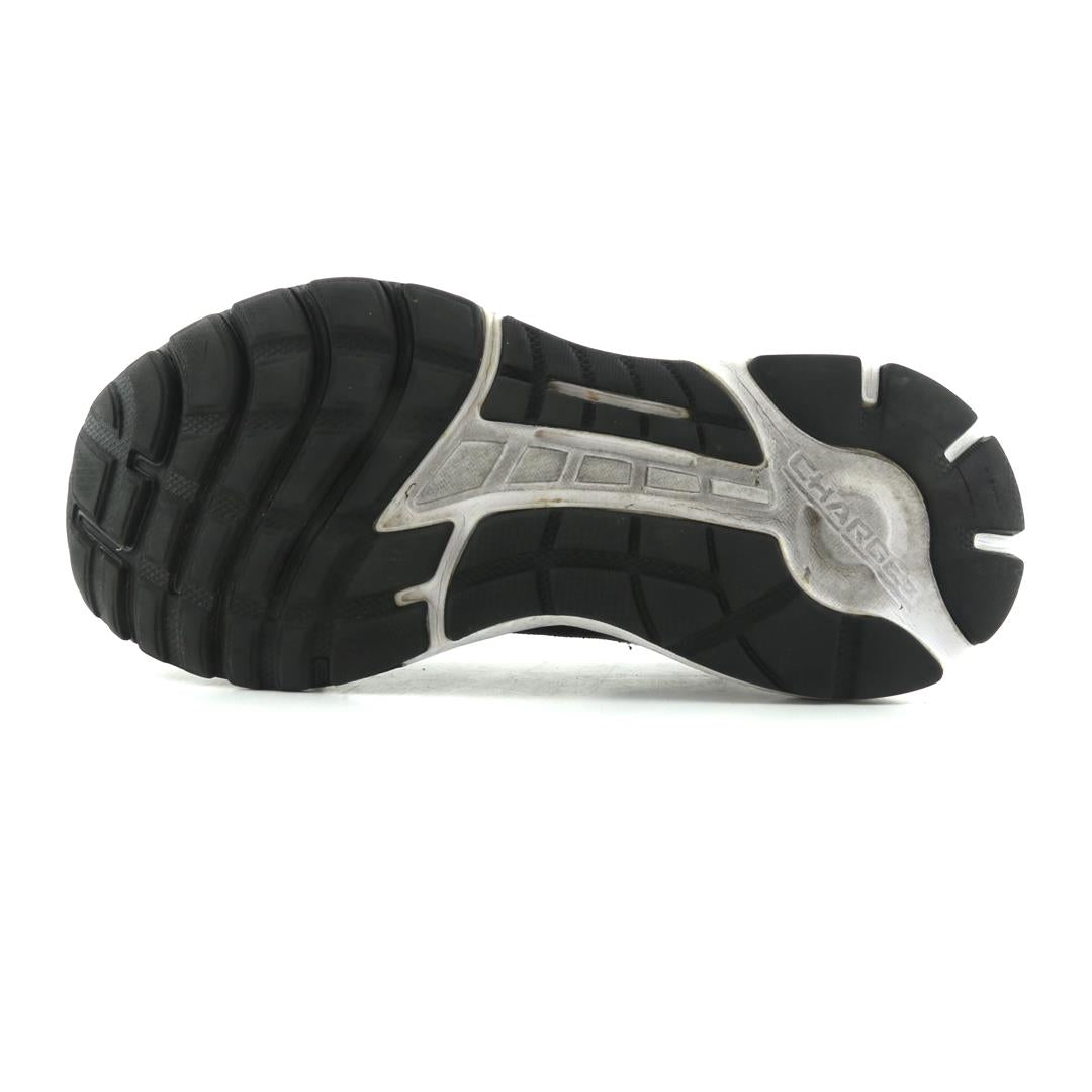 UNDER ARMOUR CHARGED ESCAPE 3