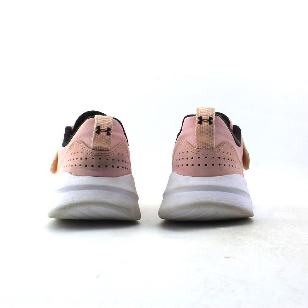 UNDER ARMOUR ESSENTIAL