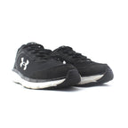 UNDER ARMOUR ASSERT 9