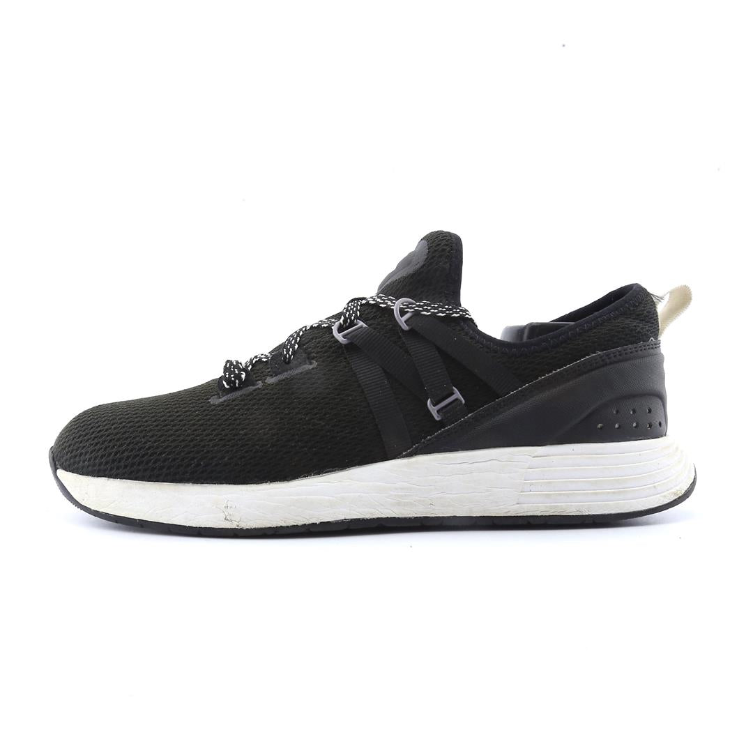 UNDER ARMOUR BREATHE TRAINER