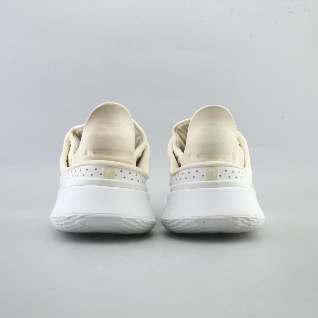 UNDER ARMOUR SLIPSPEED  TRAINING