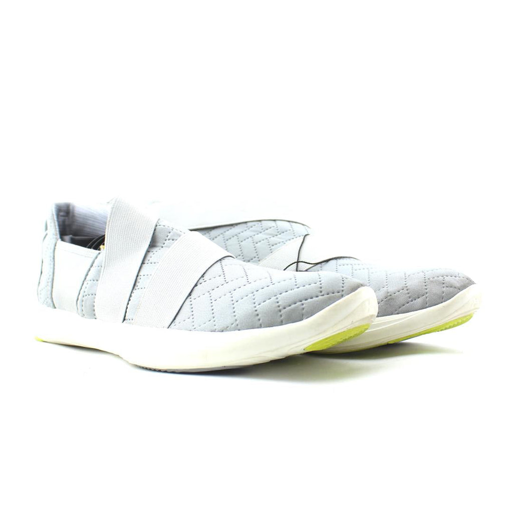 UNDER ARMOUR   STREET PRECISION