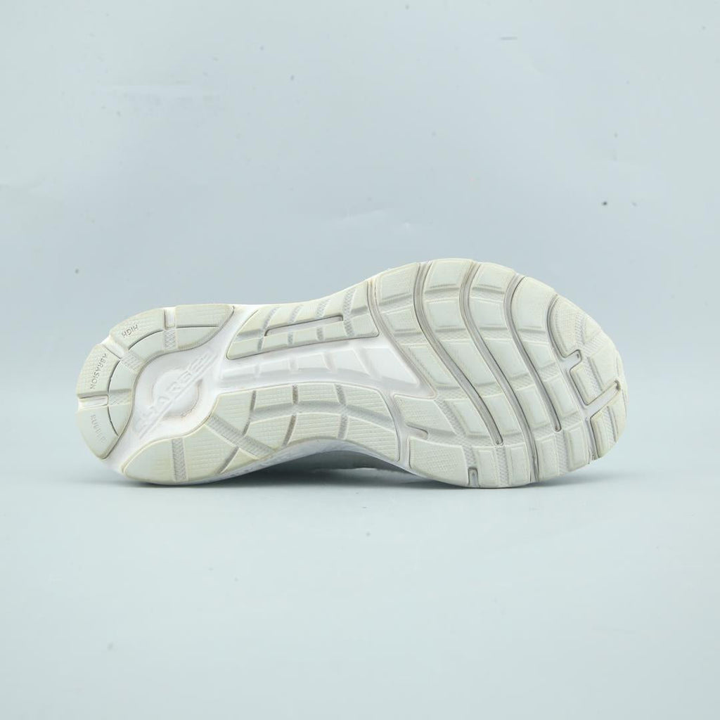 UNDER ARMOUR CHARGED ESCAPE 3