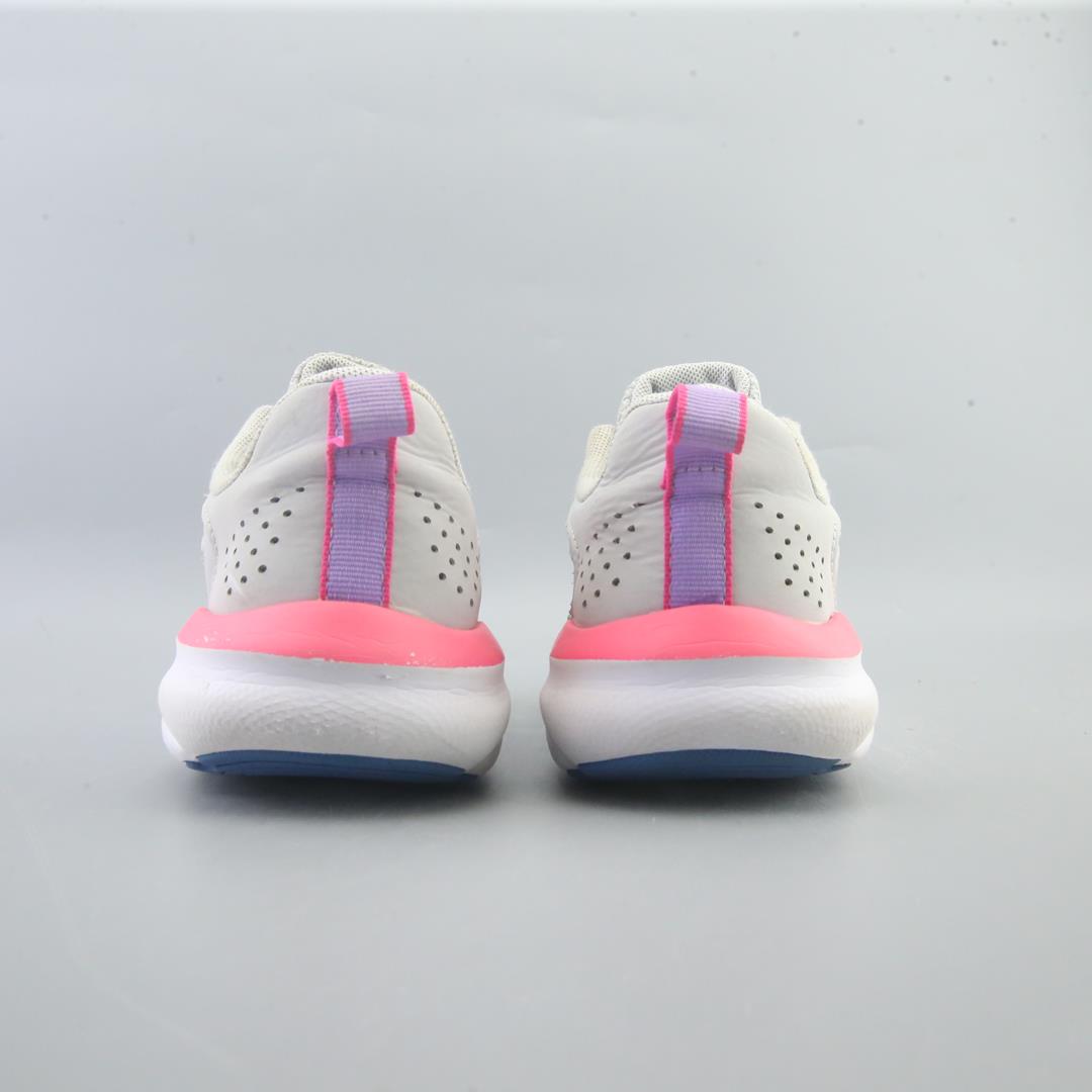 UNDER ARMOUR CHARGED ASSERT 9