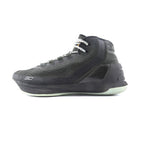 UNDER ARMOUR CURRY 3